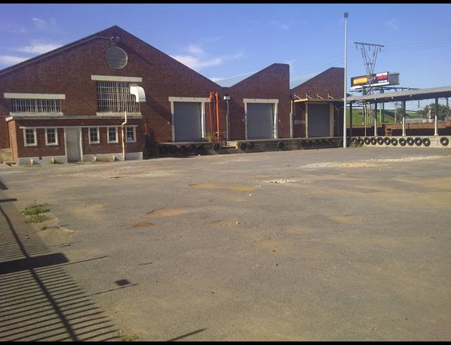 1,400M² FACTORY TO LET IN MAITLAND
